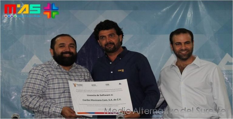 El IYEM y Canaco entregan 25 paquetes tecnológicos para análisis financiero