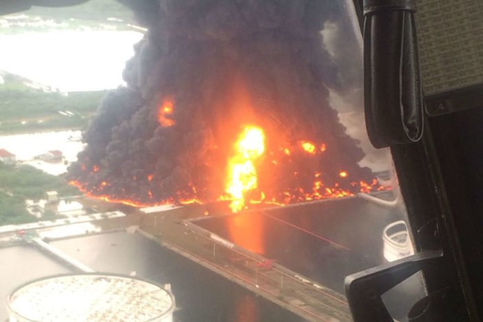 Reportan incendio en refinería de Pemex en Salina Cruz